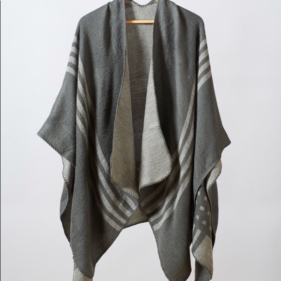 BB Dakota Sweaters - BB DAKOTA REVERSIBLE PONCHO